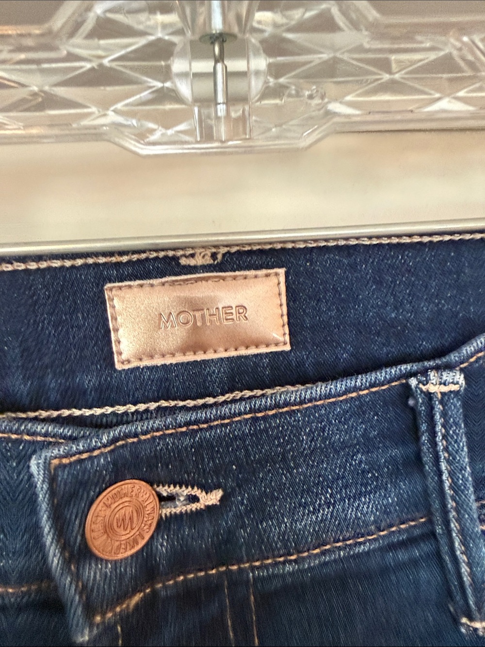 Mother Denim “the hustler” ankle fray Jean - Picture 2 of 6
